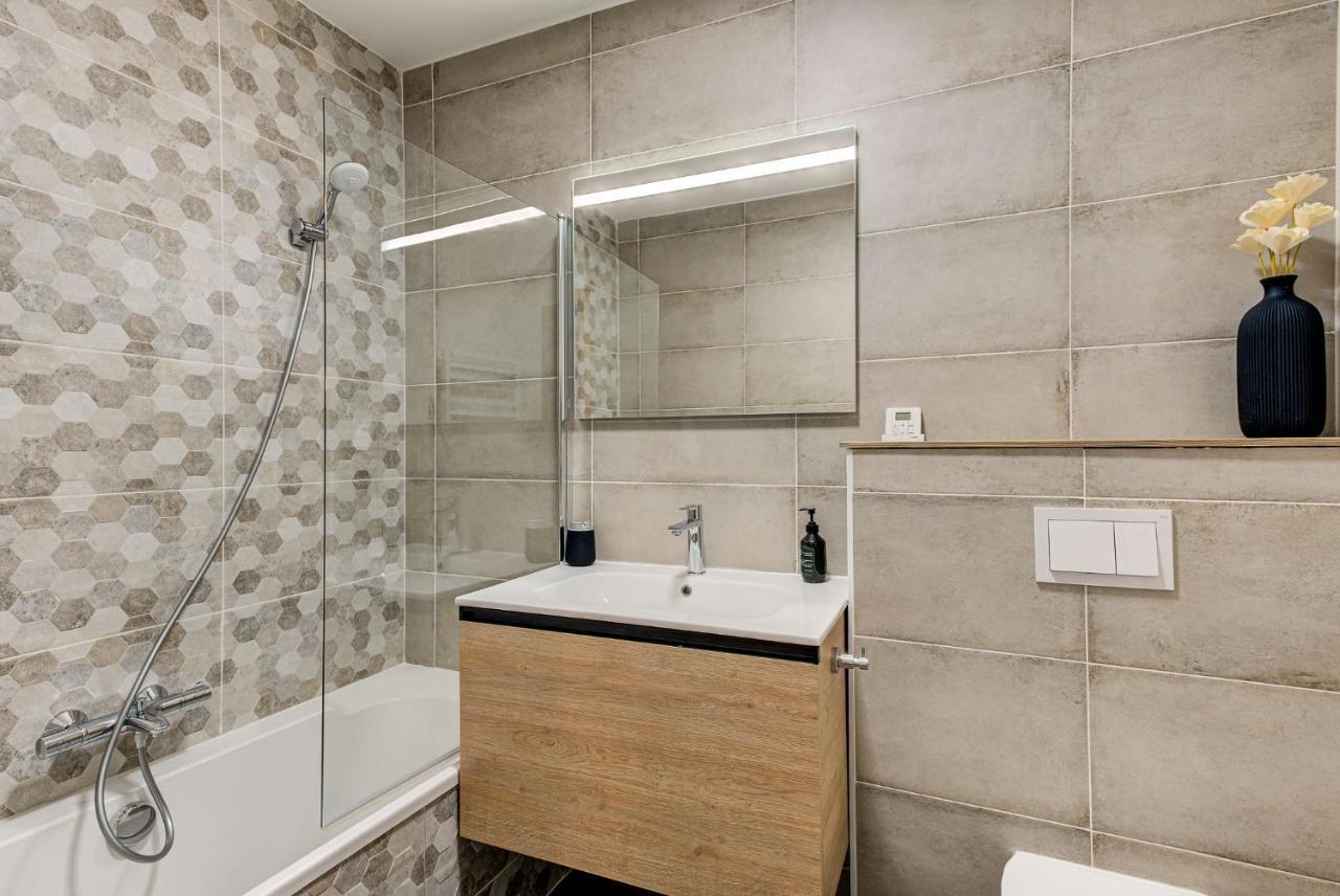 White Pearl A02 - Alpes Travel - Chamonix - Sleeps 4 Apartment Екстериор снимка
